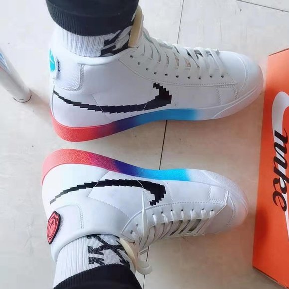 Nike Blazer Mid Sneakers Shoes. - Picture 3 of 6